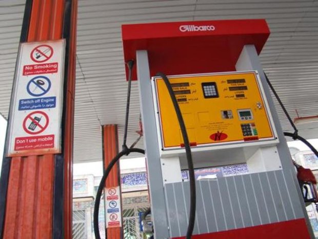 جدول عرضه بنزین ۱۰۰۰ تا ۲۰۰۰ تومانی/ کارت سوخت ماندگار می‌شود