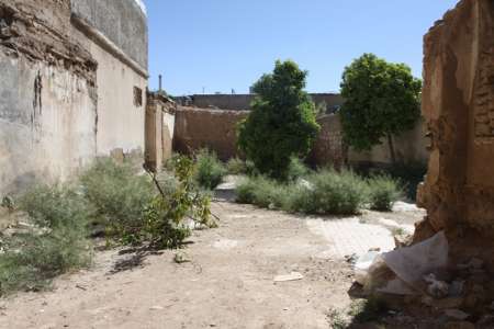 آرامگاه سعدی در محاصره محرومیت ها