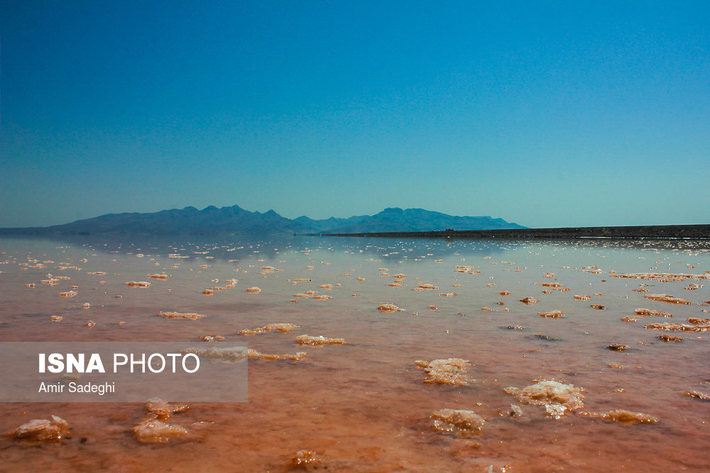 دریاچه ارومیه در حال احیاء