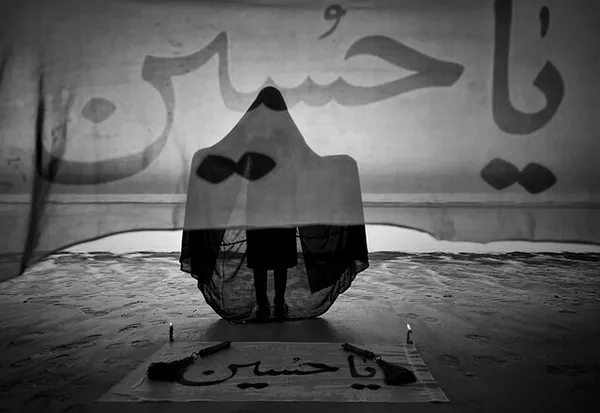 
دعا در کنار دریا: این اثر متعلق به احسان مرتضوی است و روبان افتخار جشنواره Perspective کشور هند را دریافت کرده است.